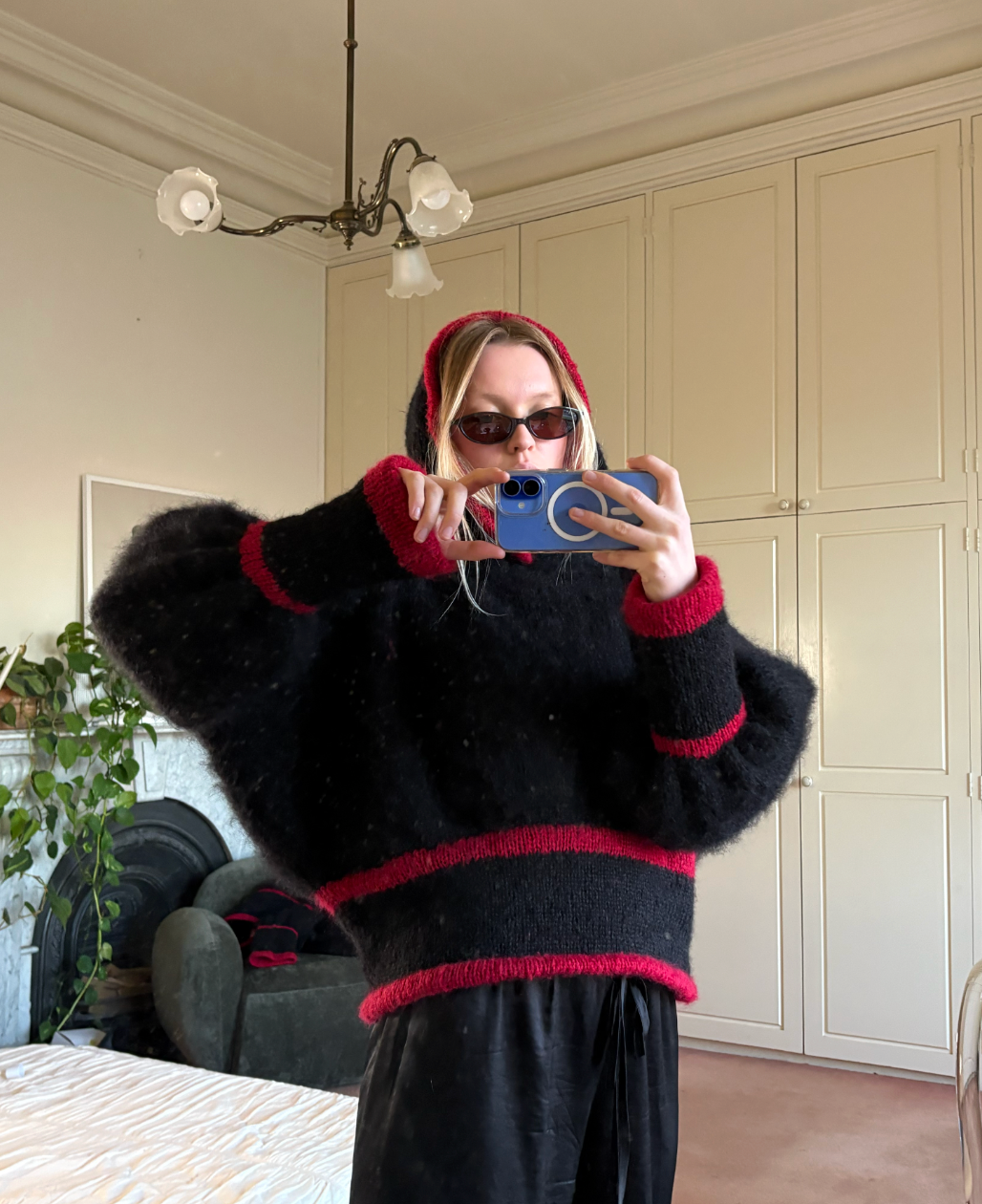 a hooded knit - black/red (made to order)