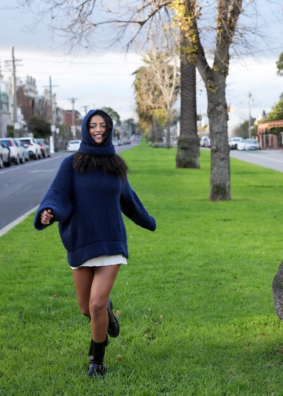 a slouchy knit - navy (made to order)