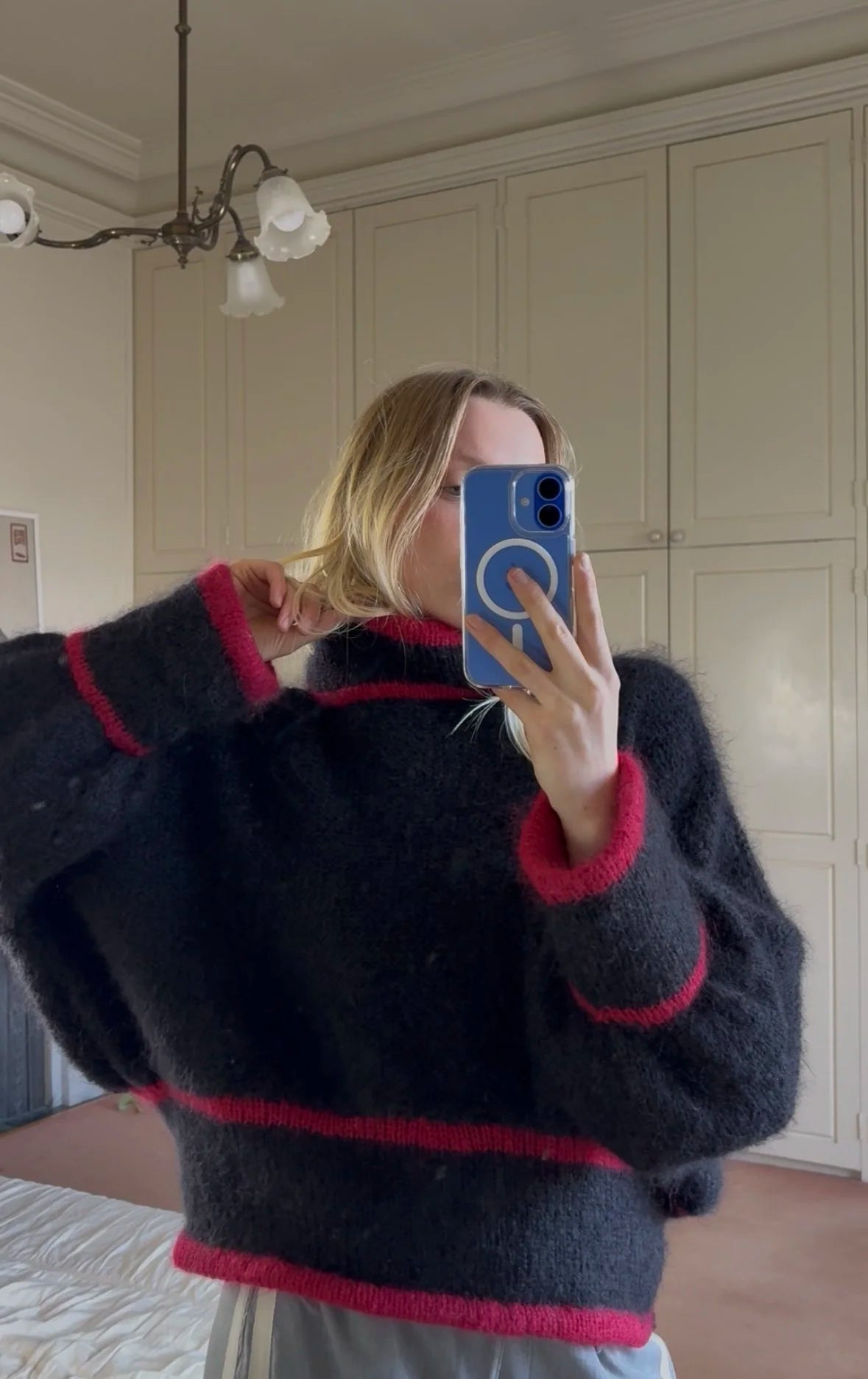 a staple knit - black/red (made to order)